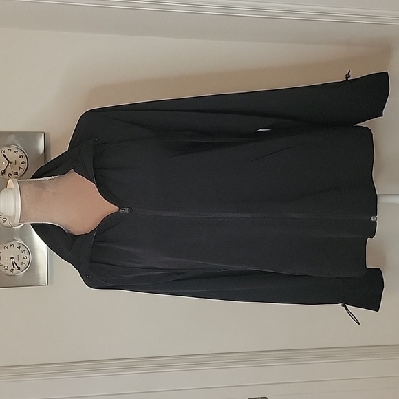 Zella, Size XS, Black Lightweight Jacket.  Excellent Condition - Picture 1 of 12